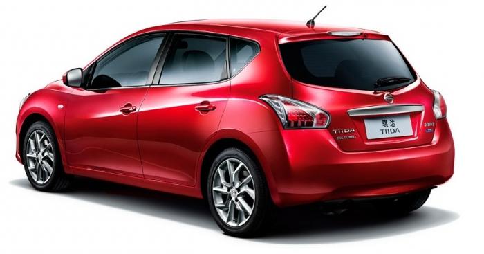 Descrierea generală și specificațiile Nissan-Tiida
